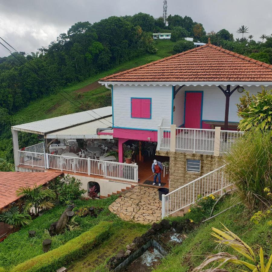 Le Hameau Du Morne Des Cadets Villa Fond-Saint-Denis Szoba fotó