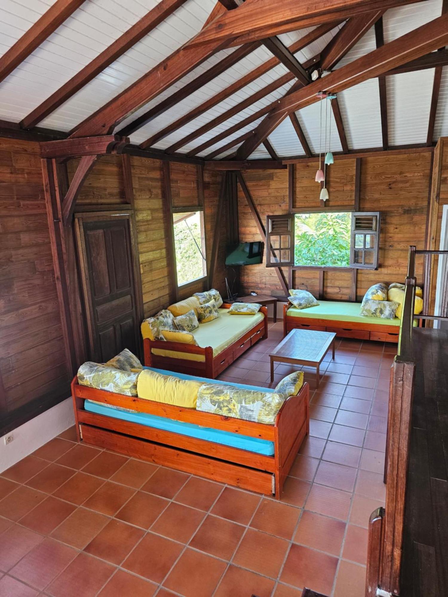 Le Hameau Du Morne Des Cadets Villa Fond-Saint-Denis Kültér fotó